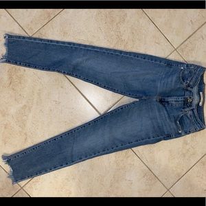 Levi’s 721 high-rise Skinny Jeans